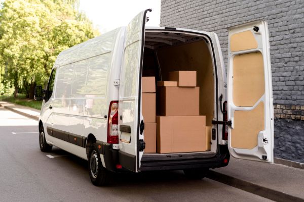 Comment installer un toit relevable sur un véhicule ? Laval<br>Techniques d’installation d’un toit relevable sur un véhicule, Laval<br>Comment mettre un toit ouvrant sur une voiture ? Laval